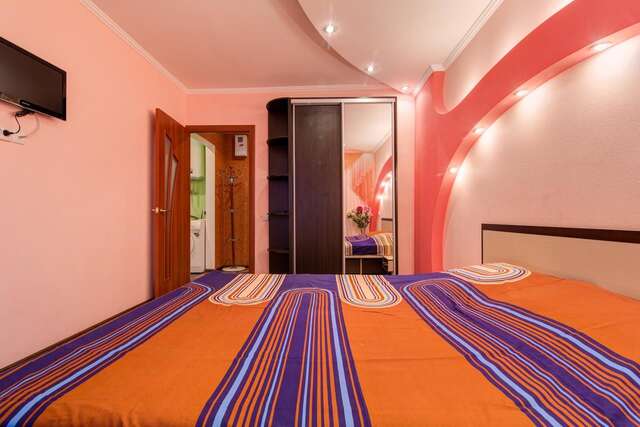 Апартаменты Apartments near the river Днепр-8